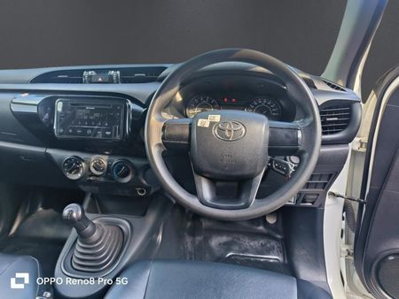 2023-Toyota-Hilux-24-GD-Single-Cab_9