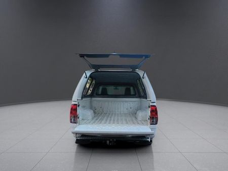 2023-Toyota-Hilux-24-GD-Single-Cab_15