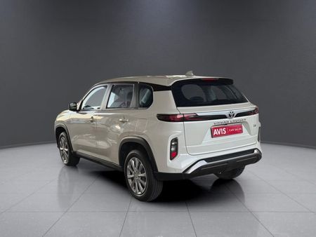 2025-Toyota-Urban-Cruiser-15-XS_4