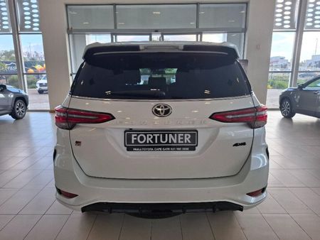 2026-Toyota-Fortuner-28GD-6-4x4-GR-S-Auto_3