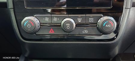 2024-Ford-Ranger-20D-XLT-HR-Double-Cab-Auto_6
