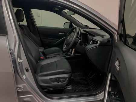 2024-Toyota-Corolla-Cross-18-XR-Hybrid_17