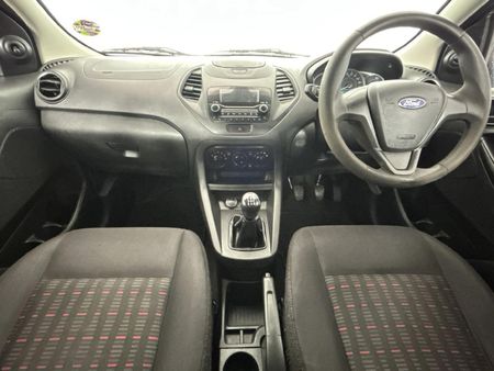 2021-Ford-Figo-15Ti-VCT-Ambiente-5-dr_2