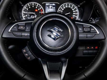 2026-Suzuki-Grand-Vitara-15-GLX-Auto_12