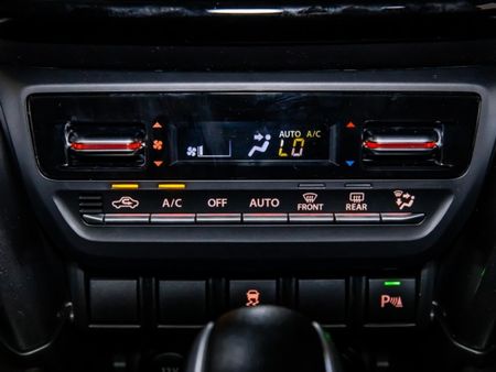 2026-Suzuki-Grand-Vitara-15-GLX-Auto_17