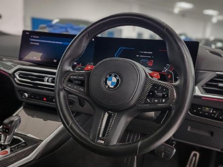 2022-BMW-M3-Competition-AWD_14