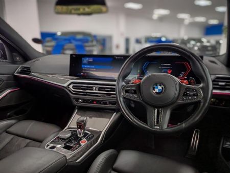 2022-BMW-M3-Competition-AWD_15