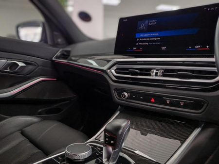 2022-BMW-M3-Competition-AWD_22