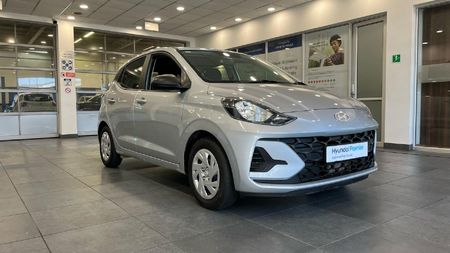 2025-Hyundai-Grand-i10-10-Motion_0