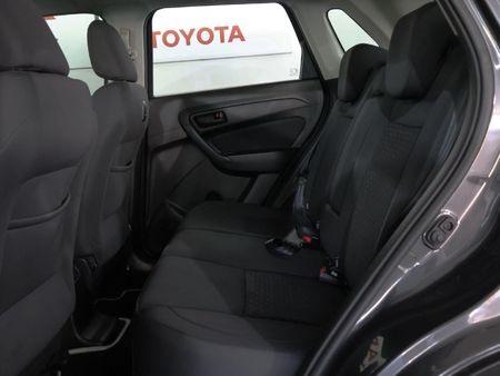 2022-Toyota-Urban-Cruiser-15-Xs_15