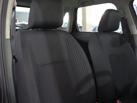 2022-Toyota-Urban-Cruiser-15-Xs_24