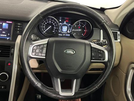 2018-Land-Rover-Discovery-Sport-20i4-D-HSE_11