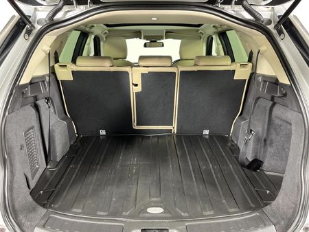 2018-Land-Rover-Discovery-Sport-20i4-D-HSE_13
