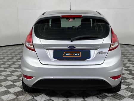 2017-Ford-Fiesta-14-Ambiente-5-dr_18