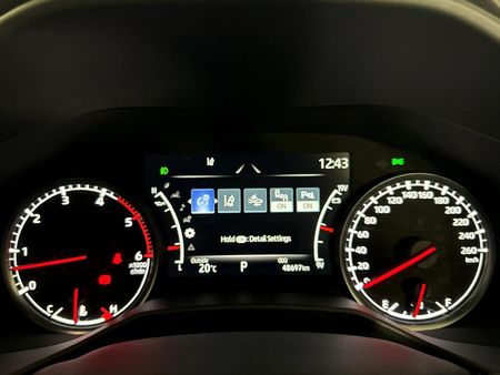 2024-Toyota-Land-Cruiser-300-V6-33-D-GR-S_2