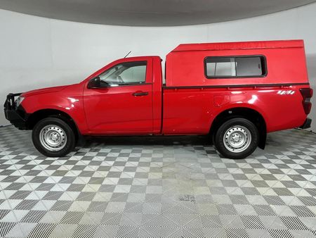2022-Isuzu-D-Max-19-DDI-HR-L-4x4-Single-Cab_13
