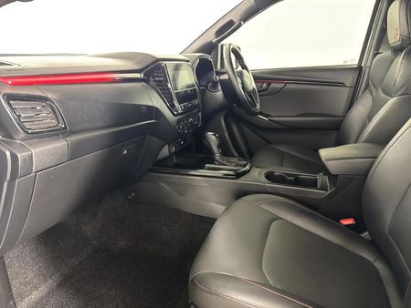 2026-Isuzu-D-Max-19-DDI-HR-X-Rider-Auto-Double-Cab_8