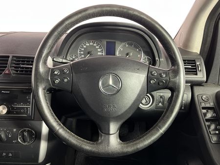 2006-Mercedes-Benz-A-Class-A-170-Avantgarde_12