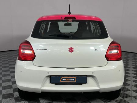 2022-Suzuki-Swift-12-GA_17