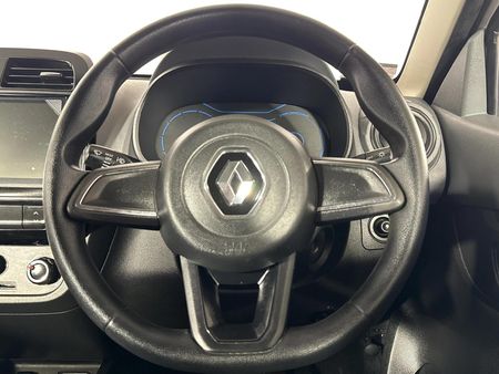 2022-Renault-Kwid-10-Expression-Auto_11