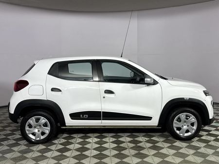 2022-Renault-Kwid-10-Expression-Auto_16