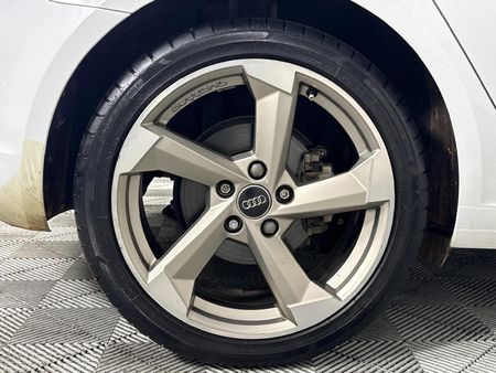 2014-Audi-A3-Sportback-14-TFSI-Auto_7