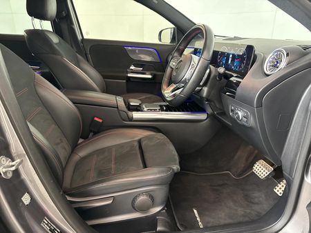 2022-Mercedes-Benz-GLA-200-Progressive-Auto_9