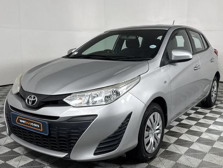 2018-Toyota-Yaris-15-XI-5-dr_0