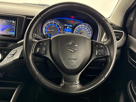 2018-Suzuki-Baleno-14-GLX_11