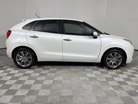 2018-Suzuki-Baleno-14-GLX_16