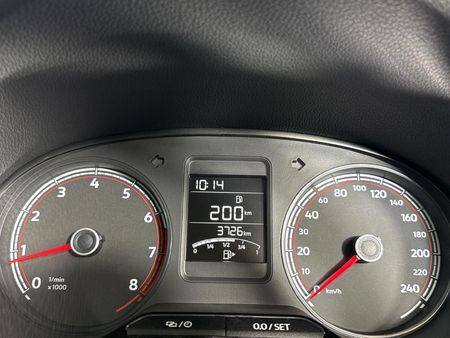 2025-Volkswagen-Polo-Vivo-14_2