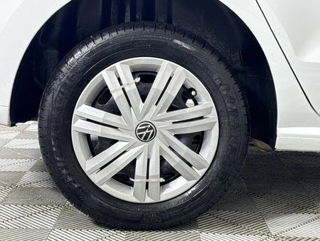 2025-Volkswagen-Polo-Vivo-14_7