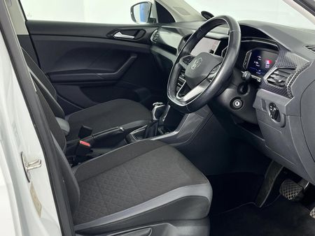 2021-Volkswagen-T-Cross-10-TSI-Highline-Auto_9