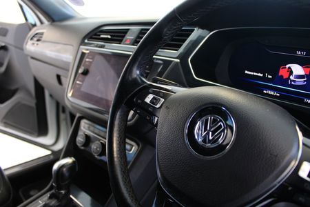 2018-Volkswagen-Tiguan-Allspace-20-TSI-Highline-4Motion-Auto-162kW_19