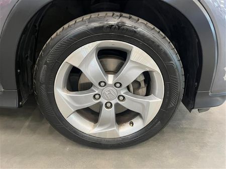 2015-Honda-HR-V-18-Elegance-Auto_8