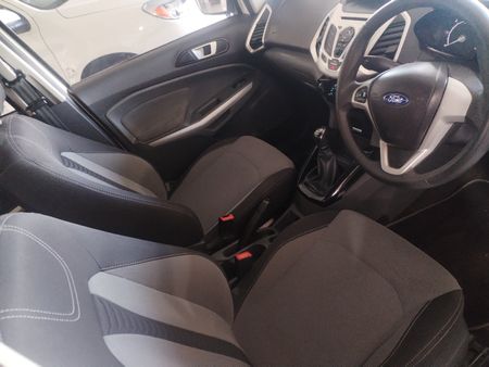 2016-Ford-EcoSport-15-TDCi-Trend_8