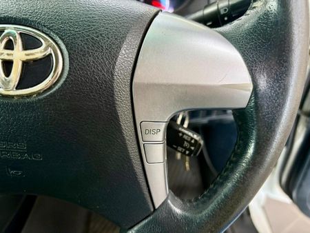 2015-Toyota-Fortuner-30-D-4D-Raised-Body-Auto_10