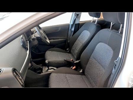 2026-Kia-Picanto-10-LS-Auto_9