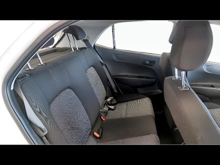 2026-Kia-Picanto-10-LS-Auto_10