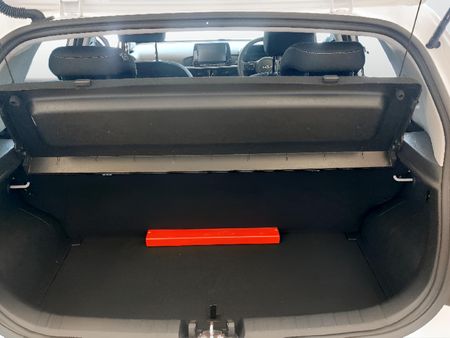 2026-Kia-Picanto-10-LS-Auto_17