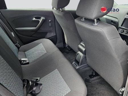 2026-Volkswagen-Polo-Vivo-16-Life_10
