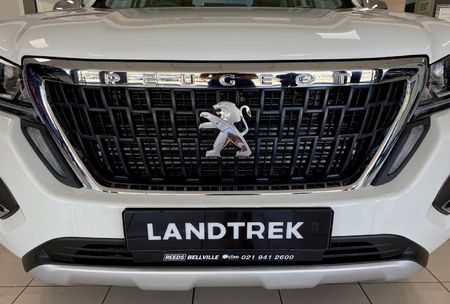 2024-Peugeot-Landtrek-19D-4Action-4x4-Double-Cab-Auto_8