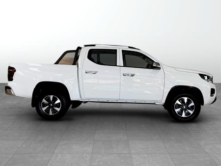 2026-Peugeot-Landtrek-19D-Allure-Double-Cab-Auto_2