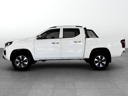 2026-Peugeot-Landtrek-19D-Allure-Double-Cab-Auto_3