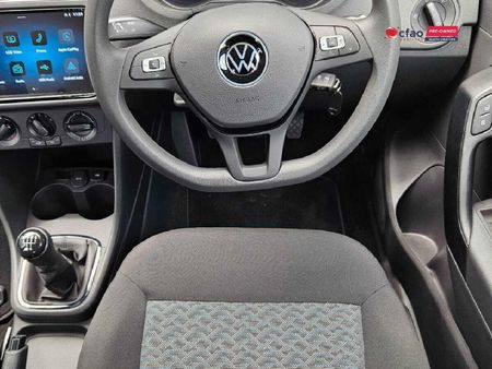 2026-Volkswagen-Polo-Vivo-14-Life_12