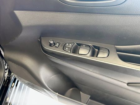 2026-Nissan-Navara-25-DDTi-PRO-2X-Auto-Double-Cab_15