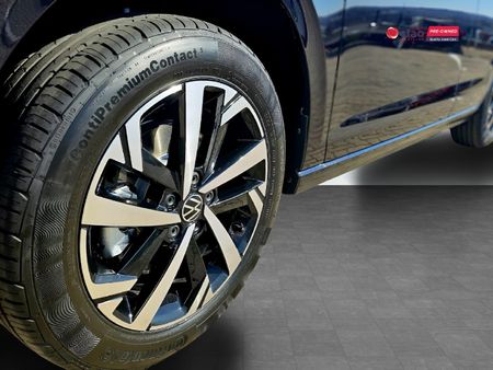2026-Volkswagen-Polo-10-TSI-Life-Auto-DSG_8