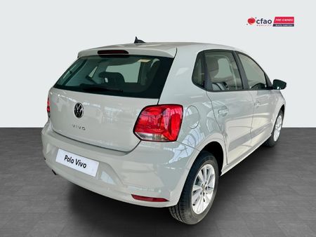 2026-Volkswagen-Polo-Vivo-14-Life_1