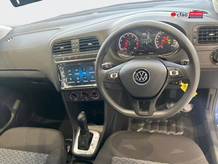 2026-Volkswagen-Polo-Vivo-16-Life_15