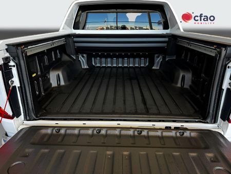 2026-Volkswagen-Amarok-30-TDI-V6-184kW-4Motion-Aventura-Auto-Double-Cab_14